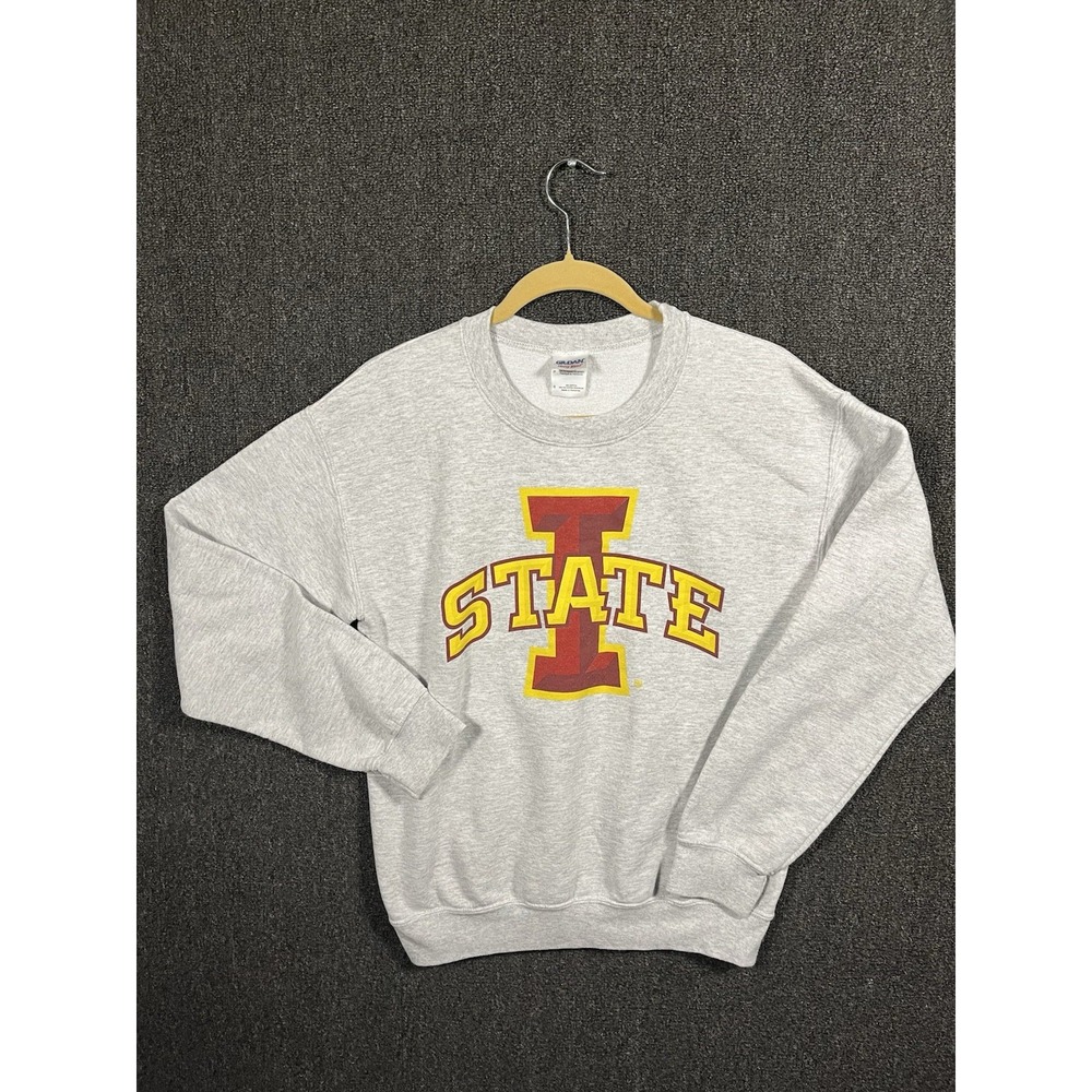 Iowa State Cyclones Sweatshirt Mens Small Gray Gildan Heavy Blend Crewneck
